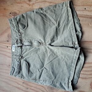Ripton Shorts